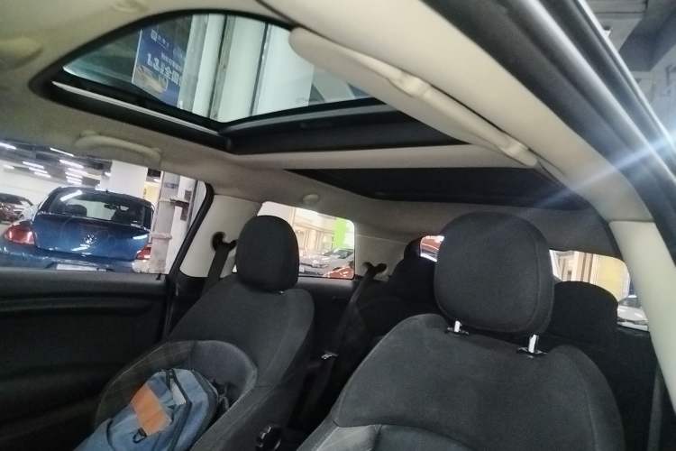 Used MINI MINI 2016 1.5T COOPER
