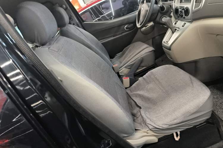 Used Nissan NV200 2018 1.6L CVT Luxury Model