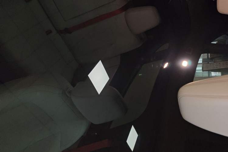 Used ONVO L60 2024 60 kWh All-Wheel Drive
