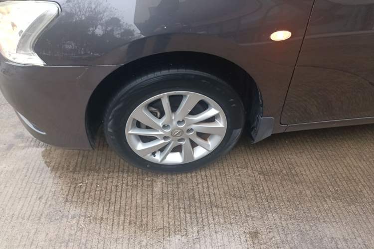 Used Nissan Sylphy 2014 1.6XV CVT Deluxe Edition
