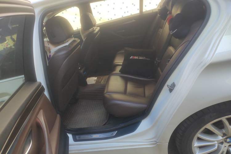 Used BMW 5 Series 2014 525Li Luxury Design Package
