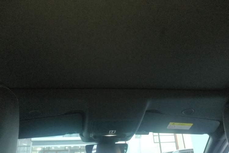 Used Land Rover Discovery Sport 2022 Revised Version 249 PS R-Dynamic S Performance Edition 5 Seats