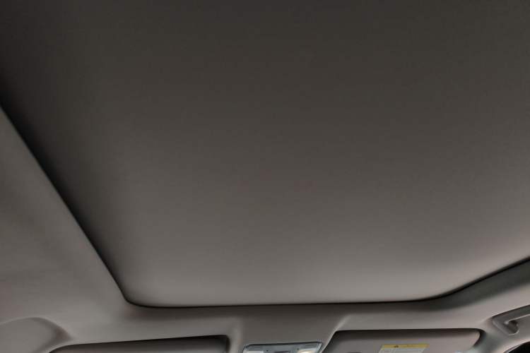 Used Changan CS95 2021 2.0T Two-Wheel Drive Luxury Version
