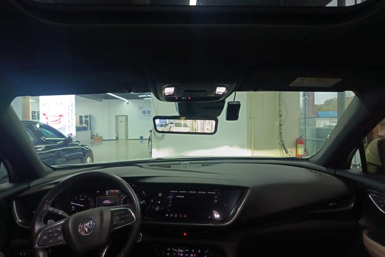 Used Buick Envision 2023 Encore Plus 652T Five-Seat Luxury Model
