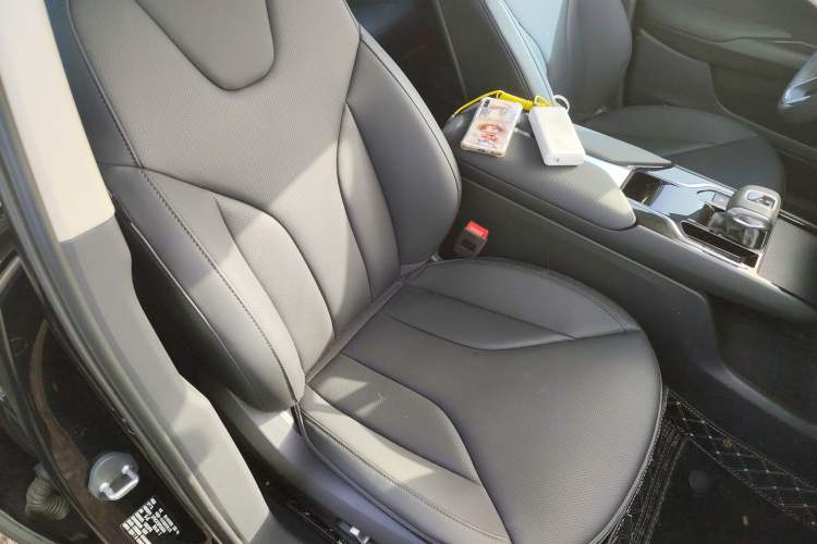 Used Hongqi E-QM5 2023 Revised Version Basic Travel Edition
