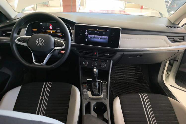 Used Volkswagen Bora 2024 200TSI DSG Comfort Edition
