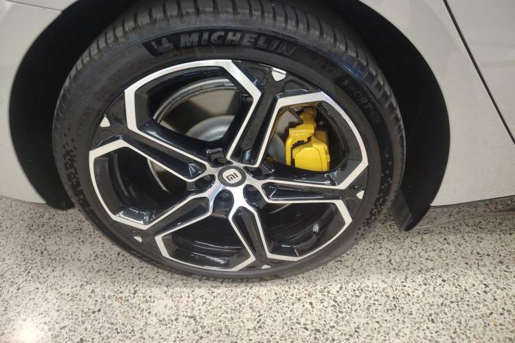 Used Xiaomi Auto SU7 2024 Rear-Drive Ultra-Long Range Advanced Pro-Level Intelligent Driving Version
