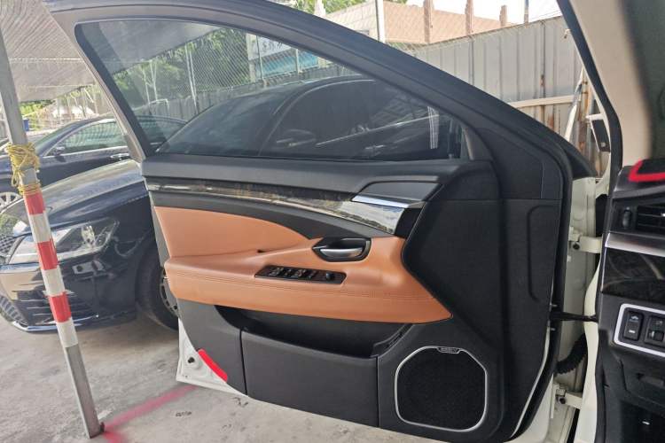 Used Geely Auto Emgrand GT 2016 1.8T Zunya Model
