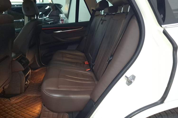 Used BMW X5 2017 xDrive28i
