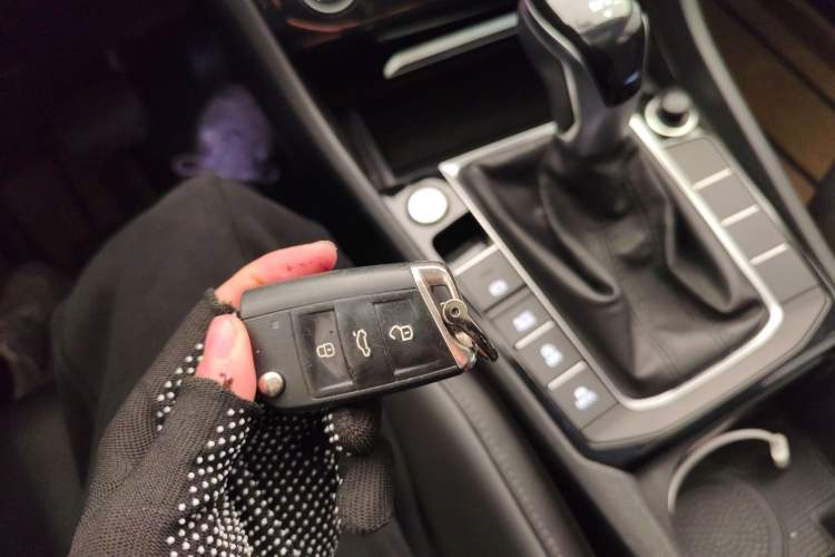 Used Volkswagen Sagitar 2021 280TSI DSG Excellence Edition
