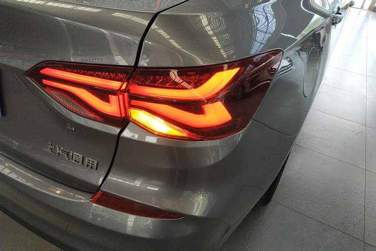 Used Chevrolet Monza 2022 320 Automatic Enjoyment Sunroof Version
