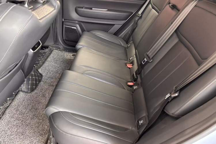 Used Chery Explore 06 C-DM 2024 Luxury Model
