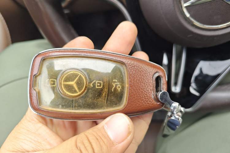 Used Mercedes-Benz E-Class 2021 Facelift E 260 L
