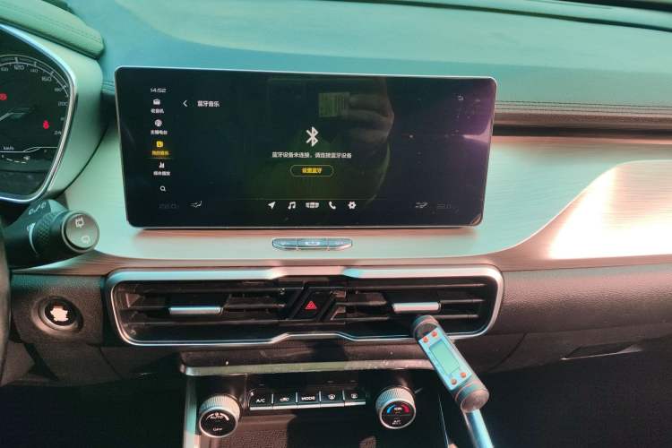 Used Geely Auto Coolray 2019 260T DCT Knight China VI Standard