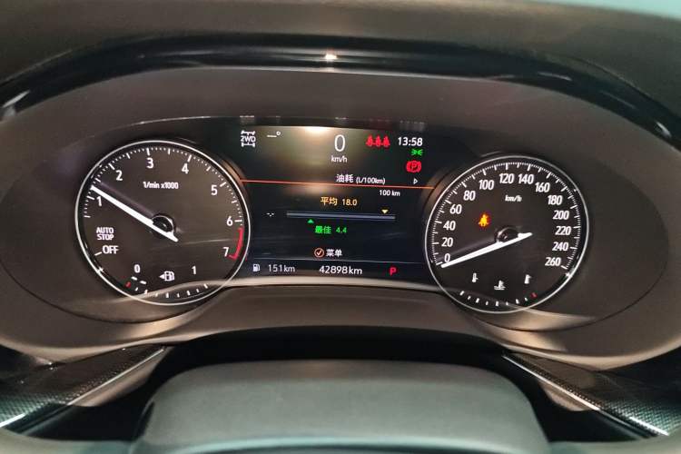 Used Buick Envision 2022 Encore Plus 652T Five-Seat All-Wheel-Drive Luxury Model
