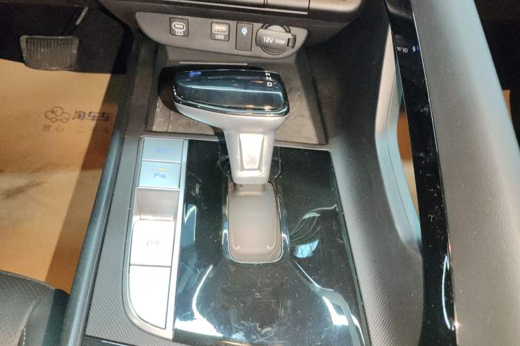 Used Hyundai Elantra 2023 1.5L CVT LUX Prestige Edition