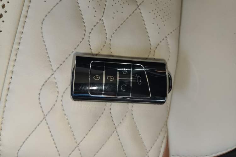 Used GAC Trumpchi M8 2021 Revised Version Lingxiu Series 390T Luxury Edition