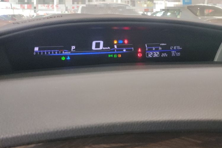 Used Honda Jade 2017 1.8L automatic Comfort version 5 seats