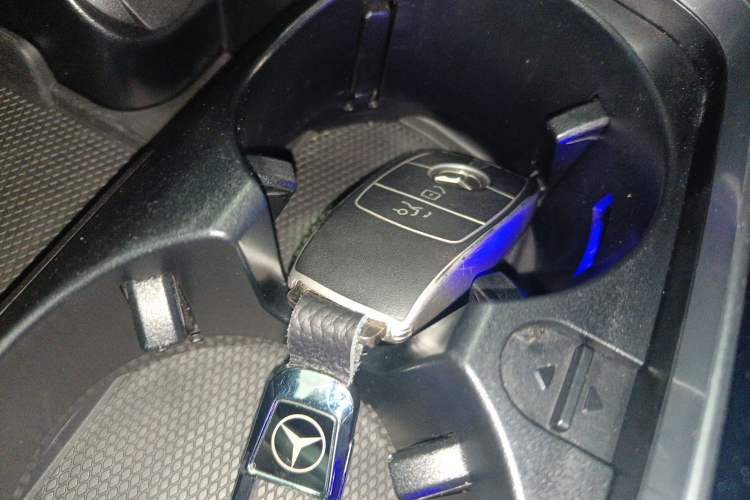 Used Mercedes-Benz GLC 2022 Facelift GLC 260 L 4MATIC Luxury Edition