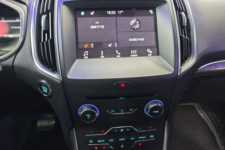 Used Ford Edge 2018 EcoBoost 245 Two-Wheel-Drive Titanium 7-Seater China VI Standard
