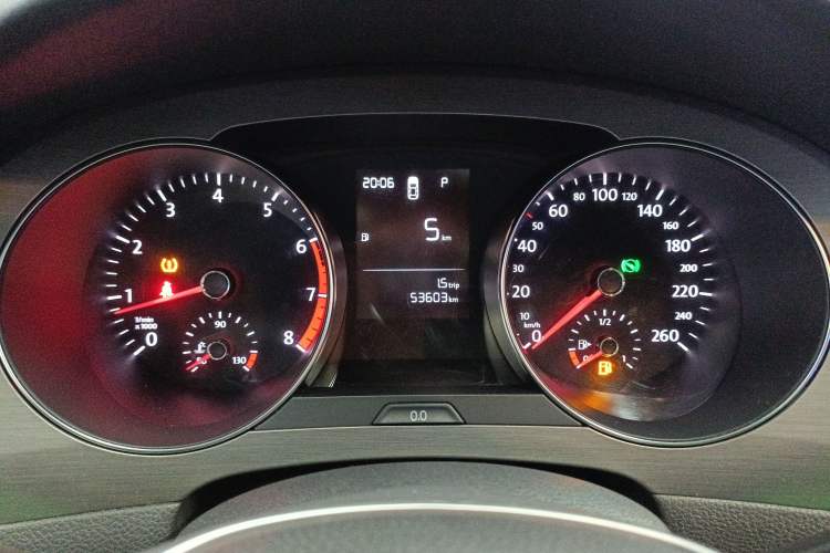 Used Volkswagen Golf Sportsvan 2016 1.6L Automatic Comfort Model
