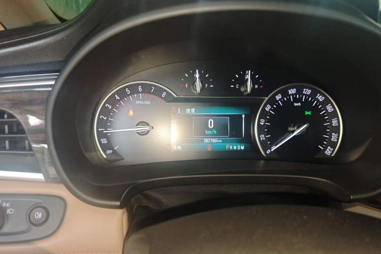 Used Buick GL8 2017 ES 28T Luxury Model China V Standard
