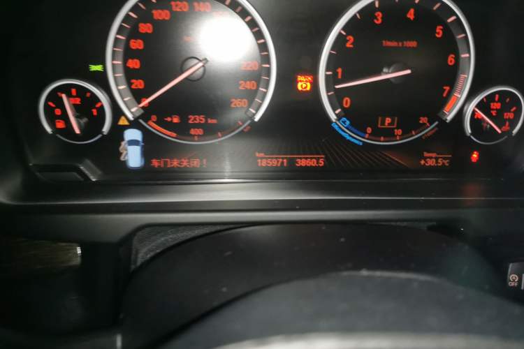 Used BMW X5 2014 xDrive35i Leading Model
