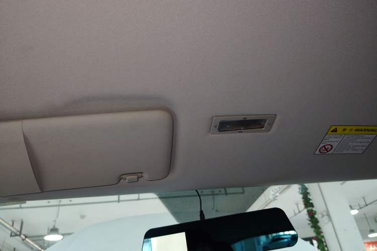 Used Roewe Clever 2022 311km QiQi BoBo Edition