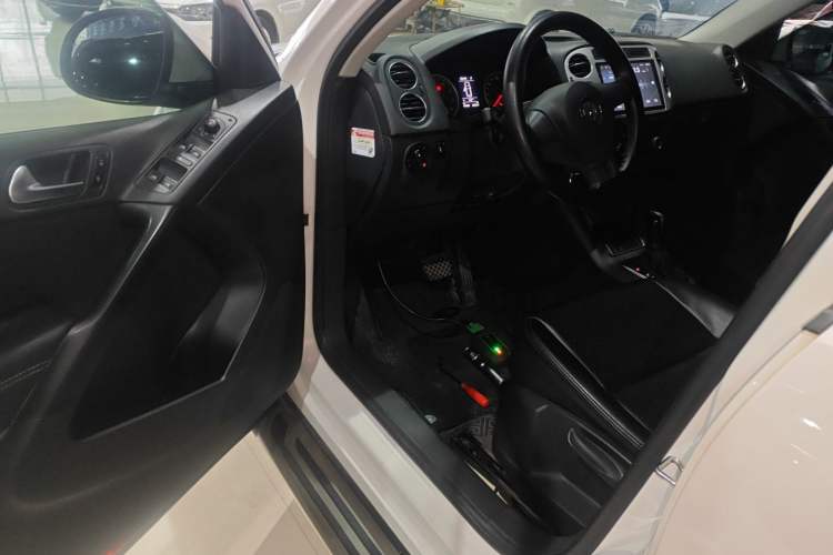 Used Volkswagen Tiguan 2016 280TSI Automatic Two-Wheel-Drive Silk Road Style Edition