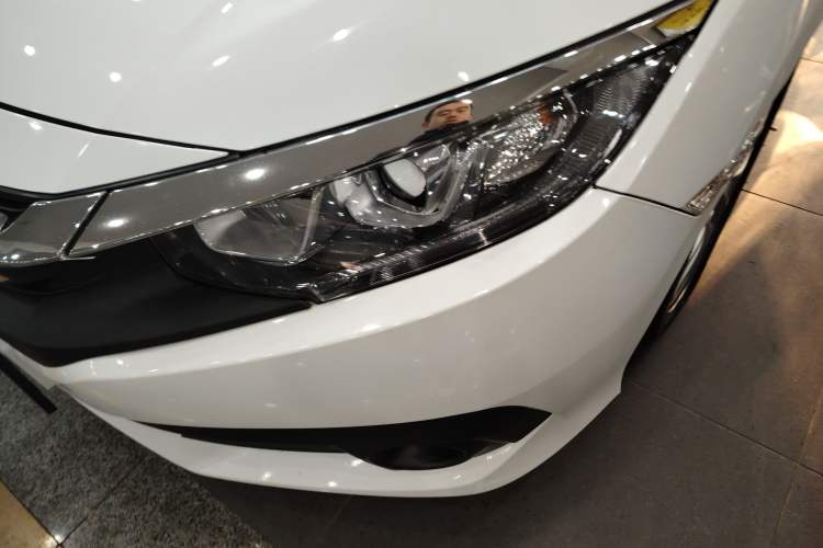 Used Honda Civic 2016 180TURBO CVT Comfort Version
