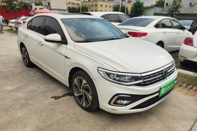 Used Volkswagen Bora 2023 300TSI DSG Prestige Edition
