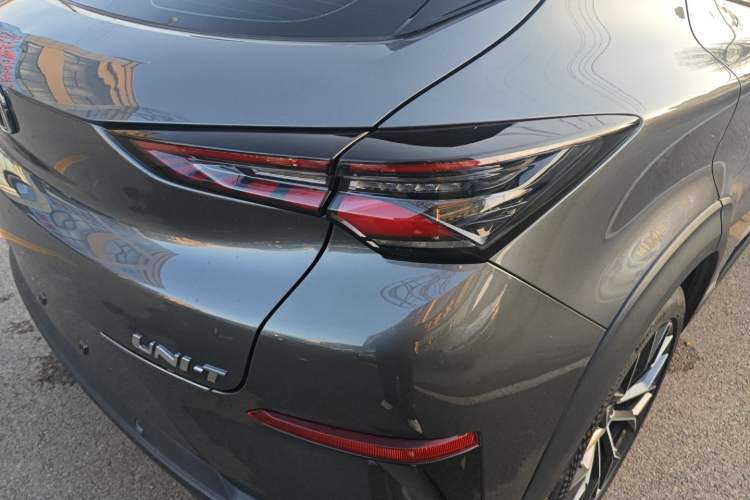 Used Changan UNI-T 2022 1.5T Prestige Version
