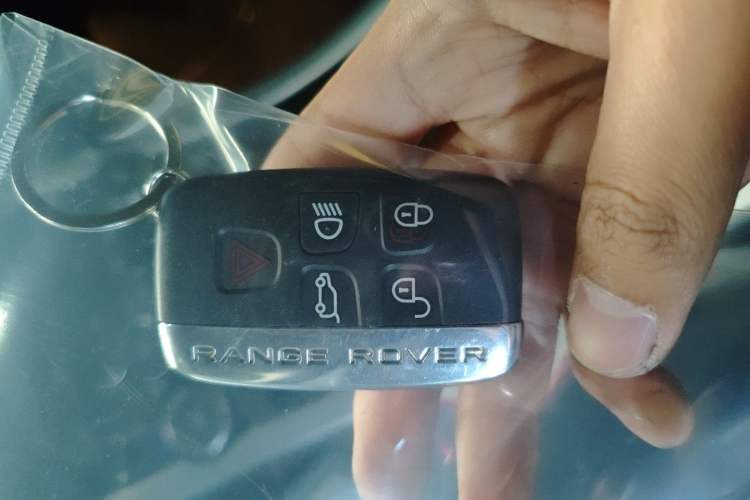 Used Land Rover Range Rover Evoque 2015 2.0T 5-Door Ignite Edition
