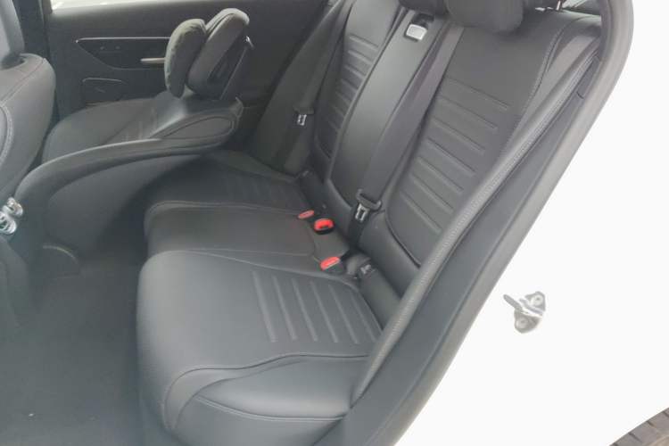 Used Mercedes-Benz C-Class 2023 Second Facelift C 260 L Sport Edition
