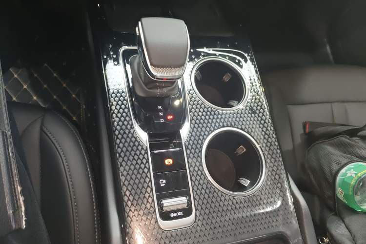 Used Hongqi HS3 PHEV 2024 PHEV 115km Jingwei Edition