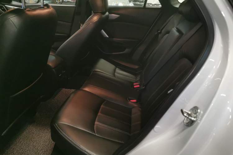 Used Mazda CX-4 2018 2.0L Automatic Two-Wheel Drive Blue Sky Dynamic Version China V Standard