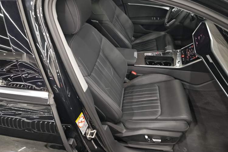 Used Audi A6L 2023 Revised 45 TFSI quattro Prestige Elegant Edition