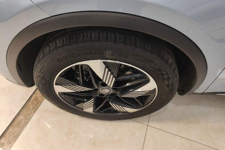 Used BYD Tang New Energy 2023 DM-i Champion Edition 112KM Prestige Model