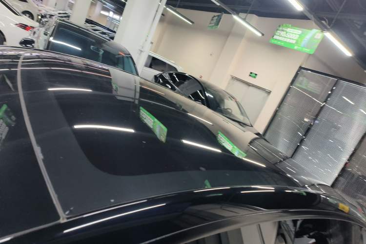 Used Tesla Model Y 2023 Long-Range All-Wheel-Drive Version
