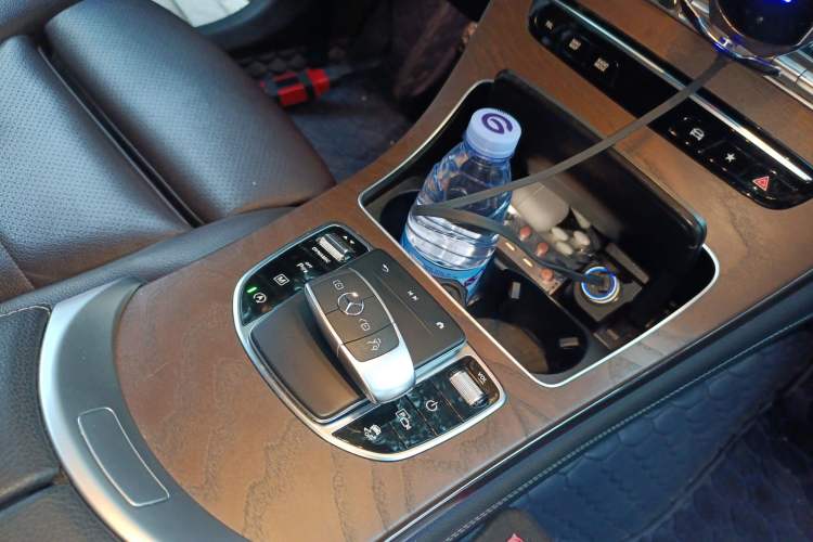 Used Mercedes-Benz GLC 2020 GLC 260 L 4MATIC Luxury Model