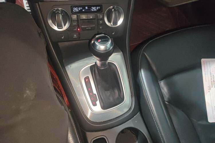 Used Audi Q3 2015 35 TFSI Comfort Model
