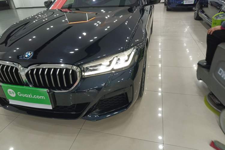 Used BMW 5 Series New Energy 2022 Second Facelift 535Le M Sport Package
