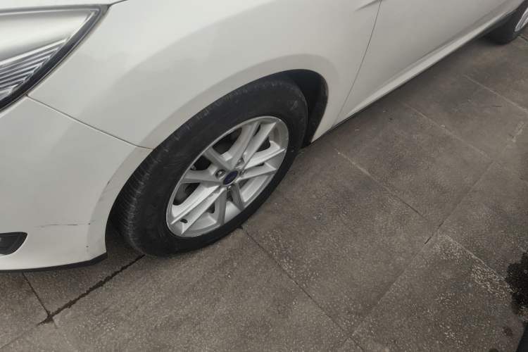 Used Ford Focus 2015 Sedan 1.6L Automatic Trend Model