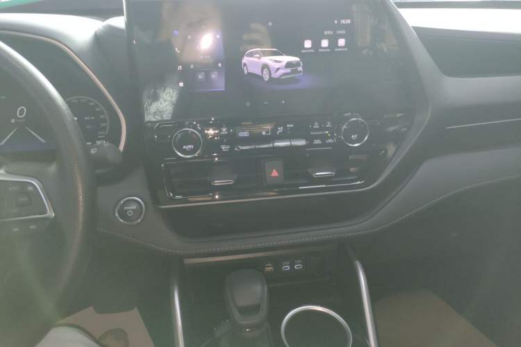 Used Toyota Highlander 2024 2.5L Smart Electric Hybrid Dual-Motor Two-Wheel-Drive Elite Edition 5 Seats