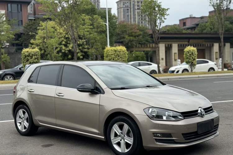 Used Volkswagen Golf 2017 230TSI Automatic Comfort Edition – Celebrating Milestone of One Million Units
