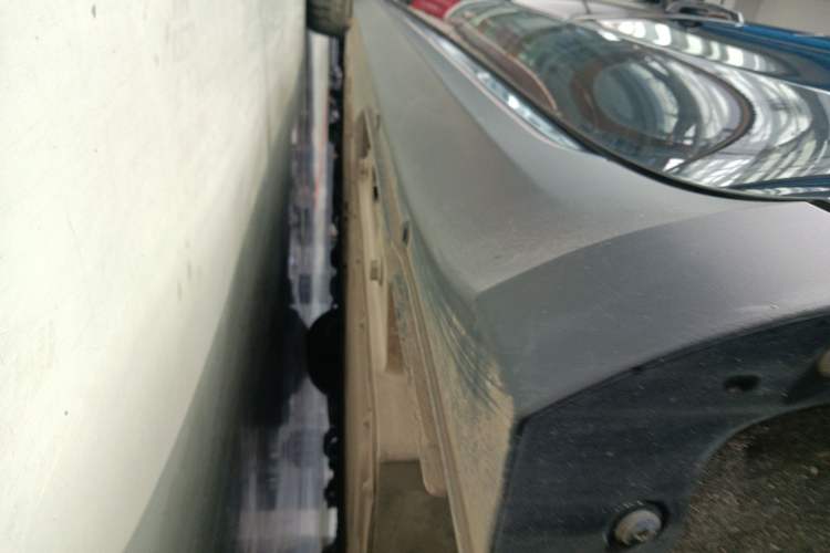 Used Hongqi E-QM5 2024 610 km PLUS
