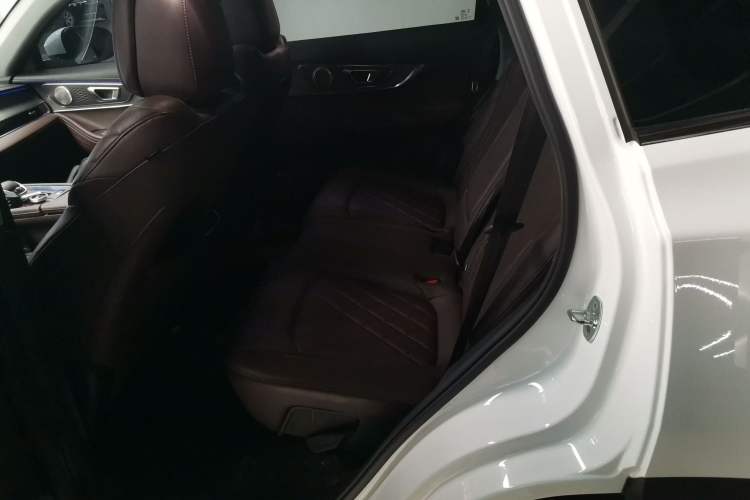 Used Chery Tiggo 8 PRO 2024 Champion Edition 290T Two-Wheel Drive Peak Version 5 Seats
