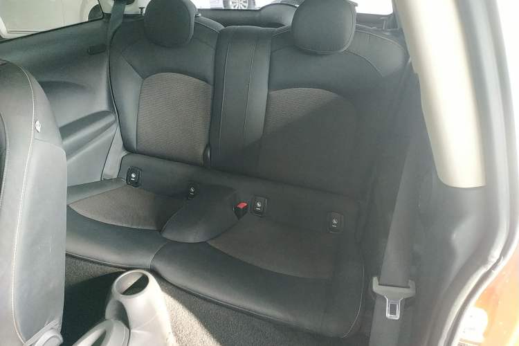 Used  MINI 2014 1.5T COOPER Fun
