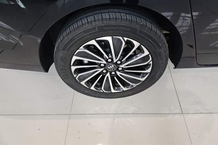 Used Buick GL8 New Energy 2025 Lu Shang Luxury Edition 7-Seater
