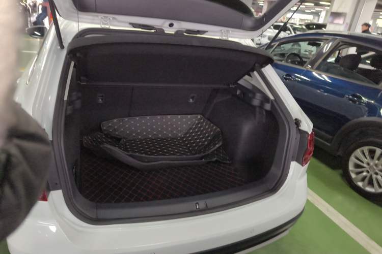 Used Volkswagen C-TREK 2018 1.5L Automatic Comfort Model
